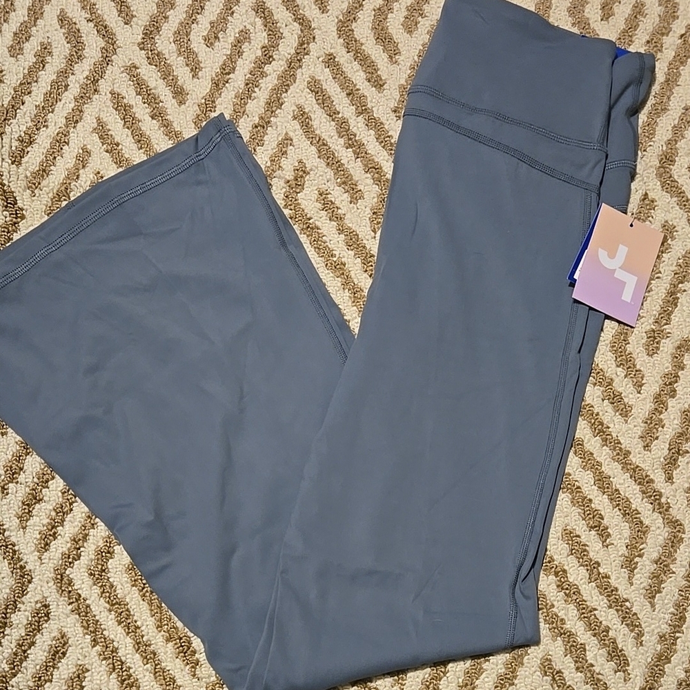 Yoga Pants-NWT